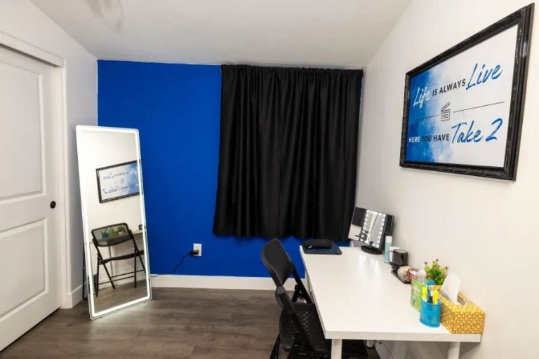 Financial Potion Green Room